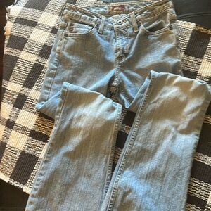 Lei light wash boot cut jeans